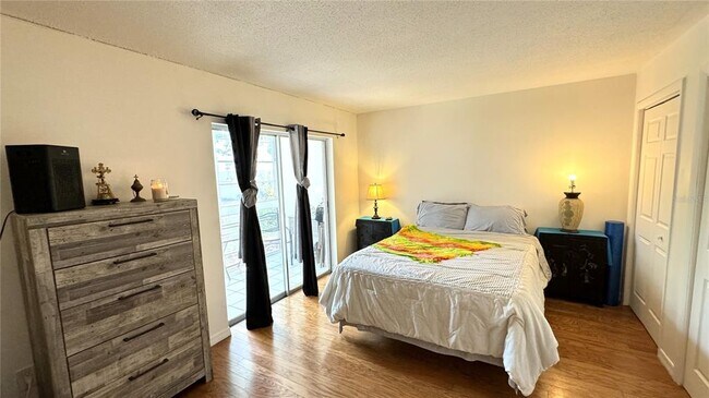 Building Photo - 4480 Ironwood Cir