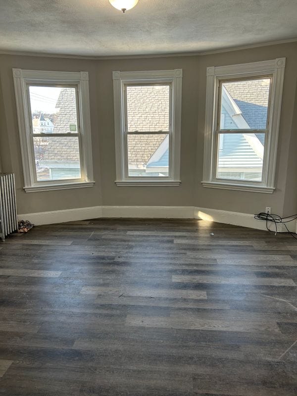 Building Photo - 666 Metropolitan Ave