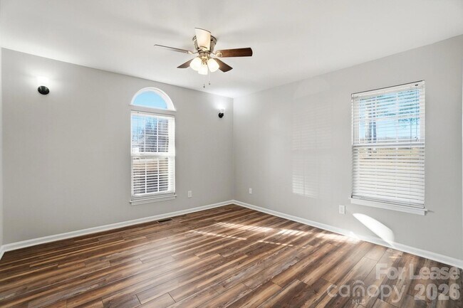 Building Photo - 3514 Deertrack Ln