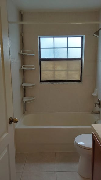 Building Photo - 6650 Grapeland Trail