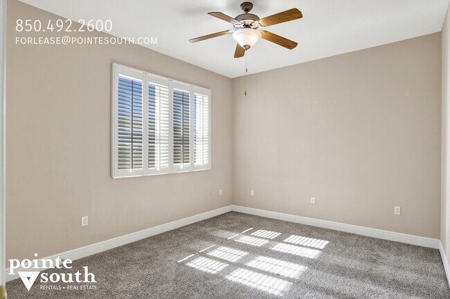 Building Photo - 608 Lost Key Dr