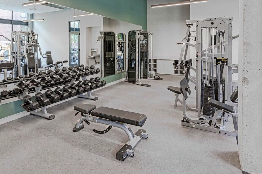 Building Photo - 1410 Nicollet Ave