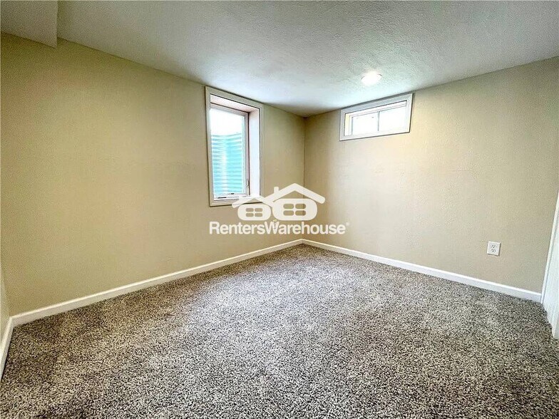 Building Photo - 5810 Francis Ave