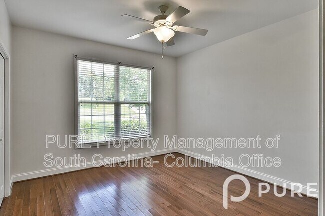 Building Photo - 4 Hunters Pond Dr