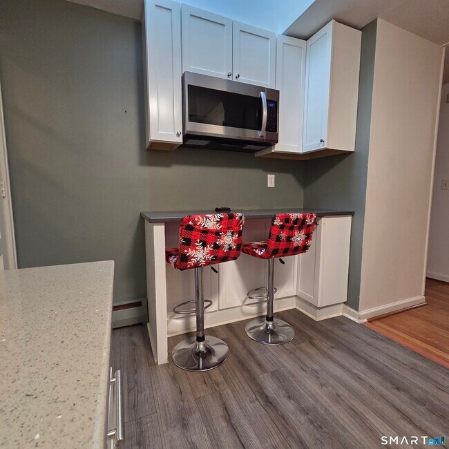 Building Photo - 48 Collier Cir