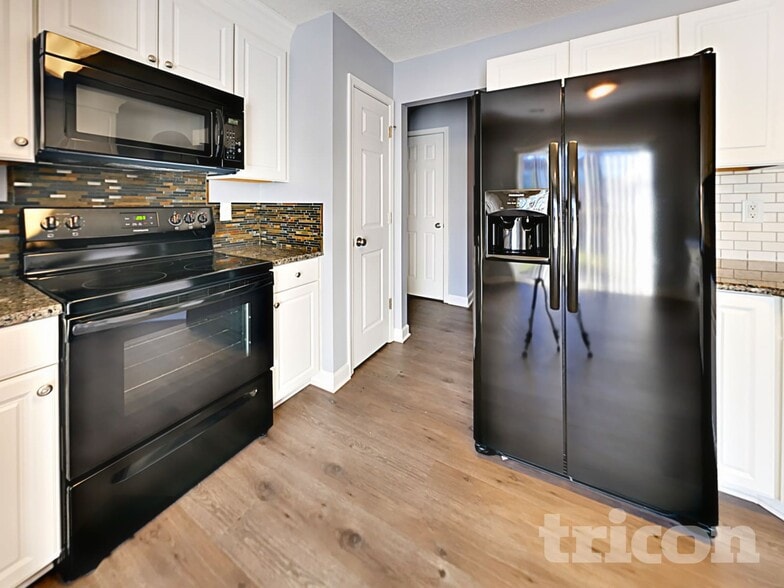 Building Photo - 1008 Crowders Woods Dr