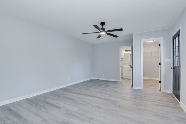 Building Photo - Fully Renovated Home in North Augusta