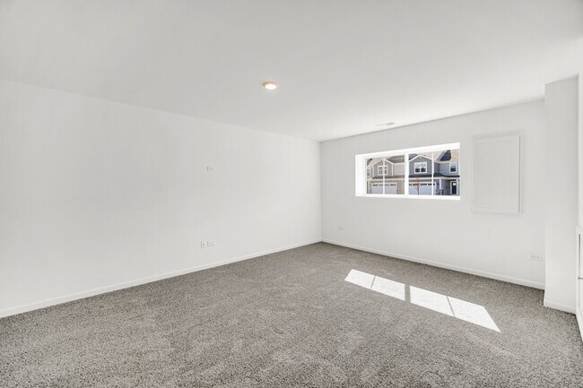 Building Photo - 25708 W Yorkshire Dr