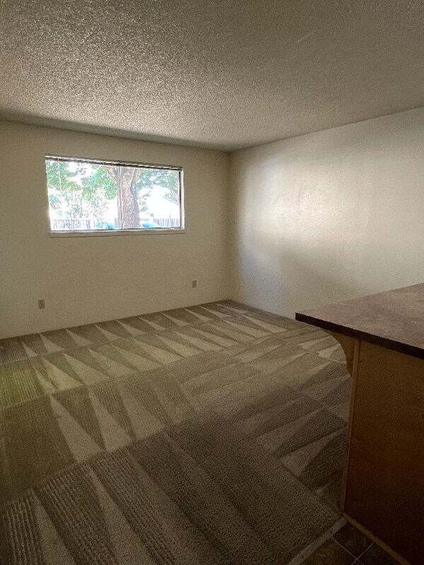 Building Photo - 620 NW 21st St