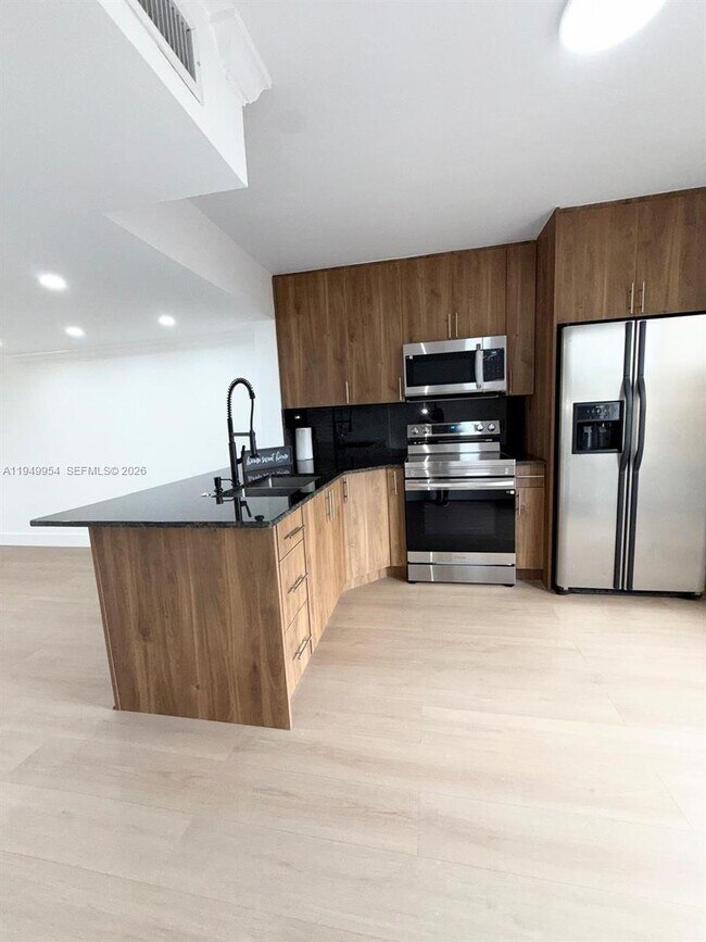 Building Photo - 8255 NW 6th Terrace