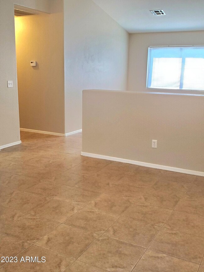 Building Photo - 15021 W Ventura St