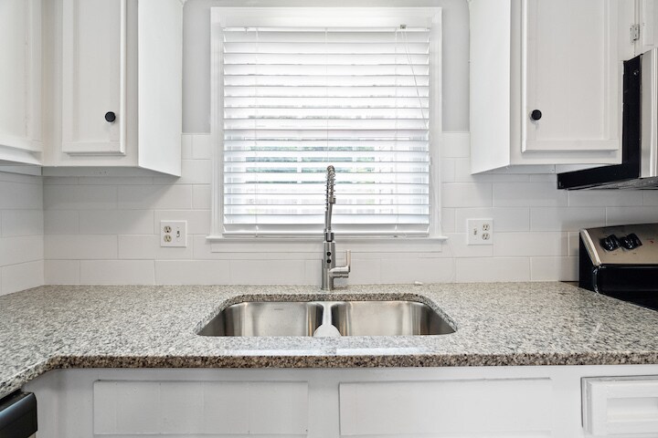 Building Photo - 4827 Tower Rd