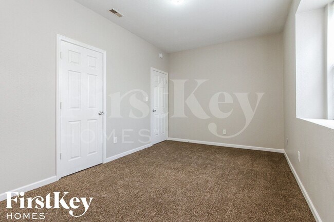 Building Photo - 6148 Navy Cir