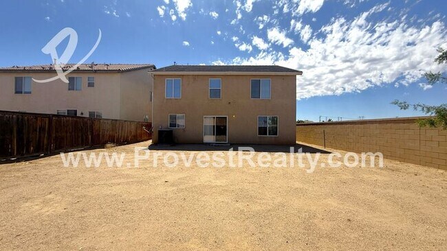 Building Photo - 9495 Apricot Ct