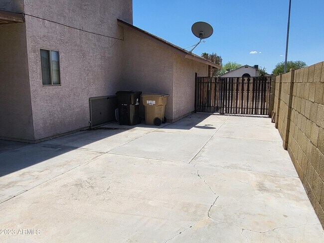 Building Photo - 7410 W Cholla St