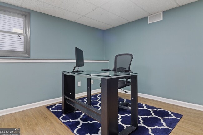 Building Photo - 3435 Alexander Pl SW