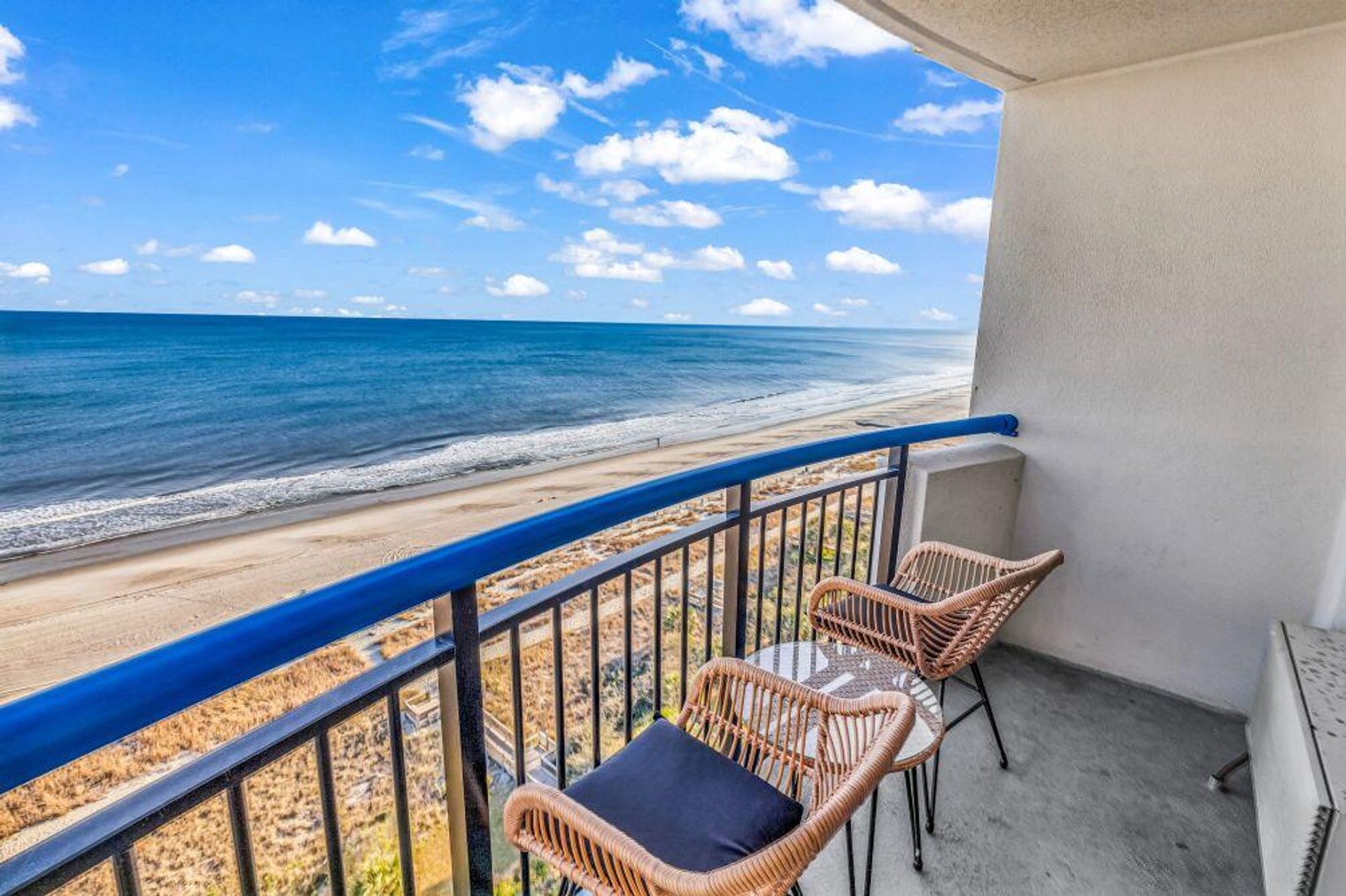 Building Photo - 2300 N Ocean Blvd