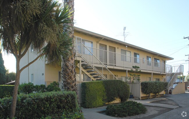Primary Photo - 758 Carmel Ave