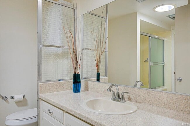 Building Photo - 516 Calle Aragon