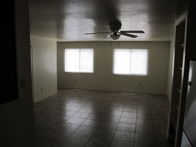 Building Photo - 1620 N Fremont Ave