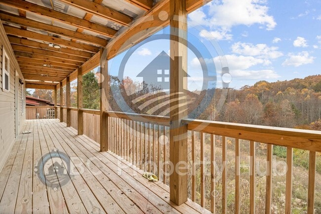 Building Photo - 97 Blakley Subdivision Rd