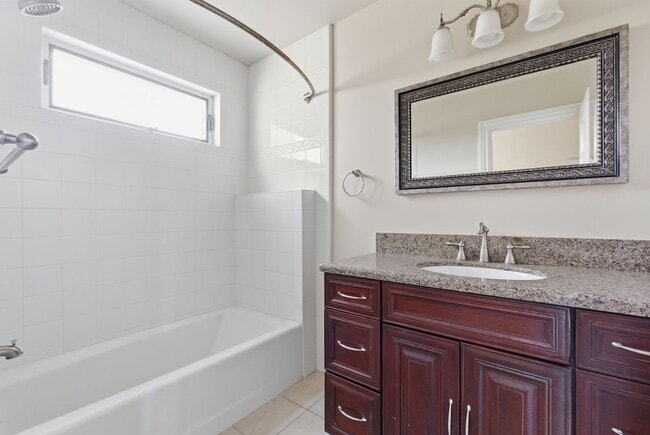 Building Photo - San Francisco Charm with Modern Upgrades