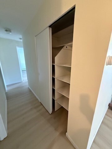 Building Photo - 32 Whites Ave