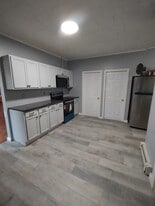 New granite countertops! - 201 East St