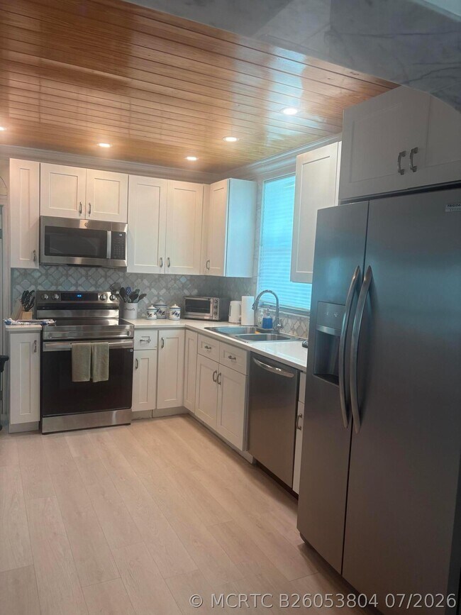 Building Photo - 630 Claremore Dr