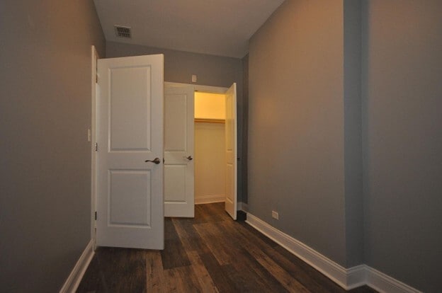 Building Photo - 622 E Oakwood Blvd