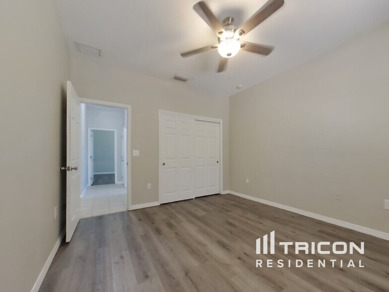 Building Photo - 1139 Wapello St