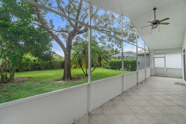 Building Photo - 7728 Edinburough Ln