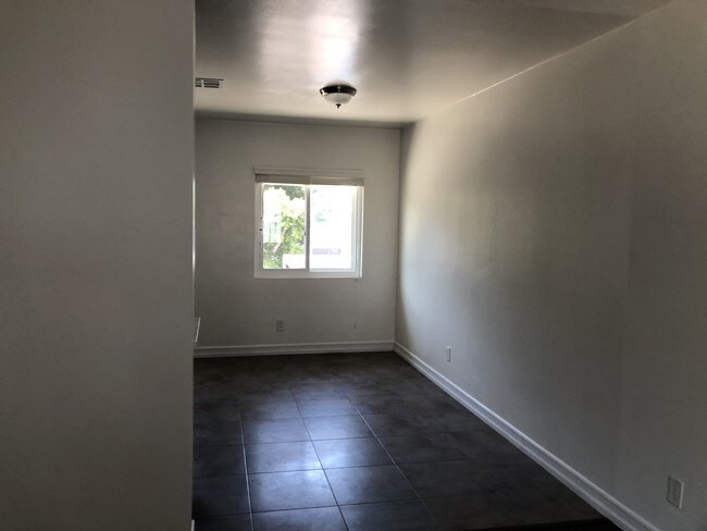 Building Photo - 3192 Verdugo Rd