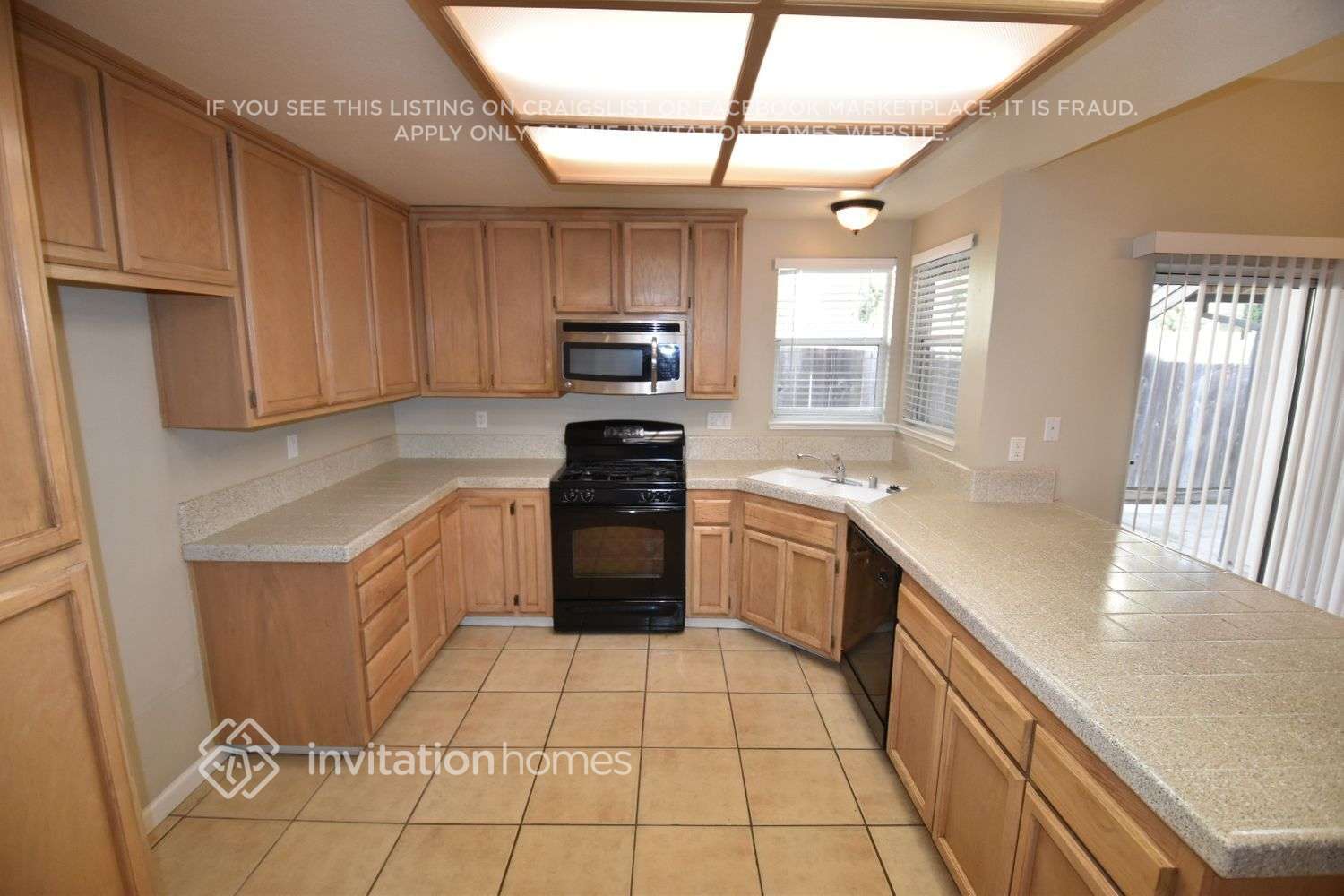 Building Photo - 178 Pinedale Ave