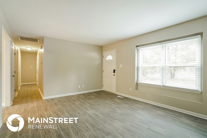 Building Photo - 401 N Bend Dr