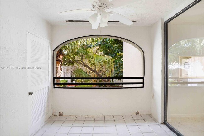 Building Photo - 3570 Magellan Cir