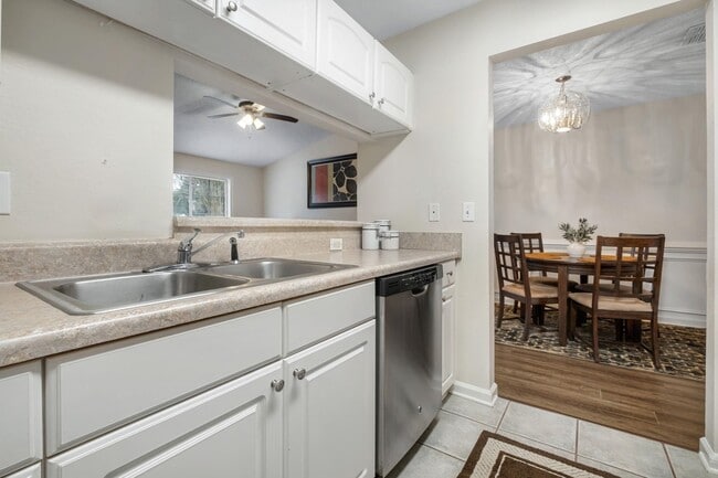 Building Photo - 119 Belmont Rd