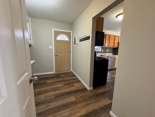 Building Photo - 7838 W 73rd Pl