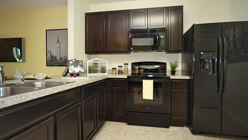 Kitchen - 9710 Hound Chase Dr