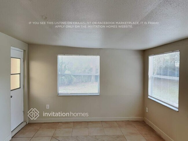 Building Photo - 8507 Sunny Hollow Ct