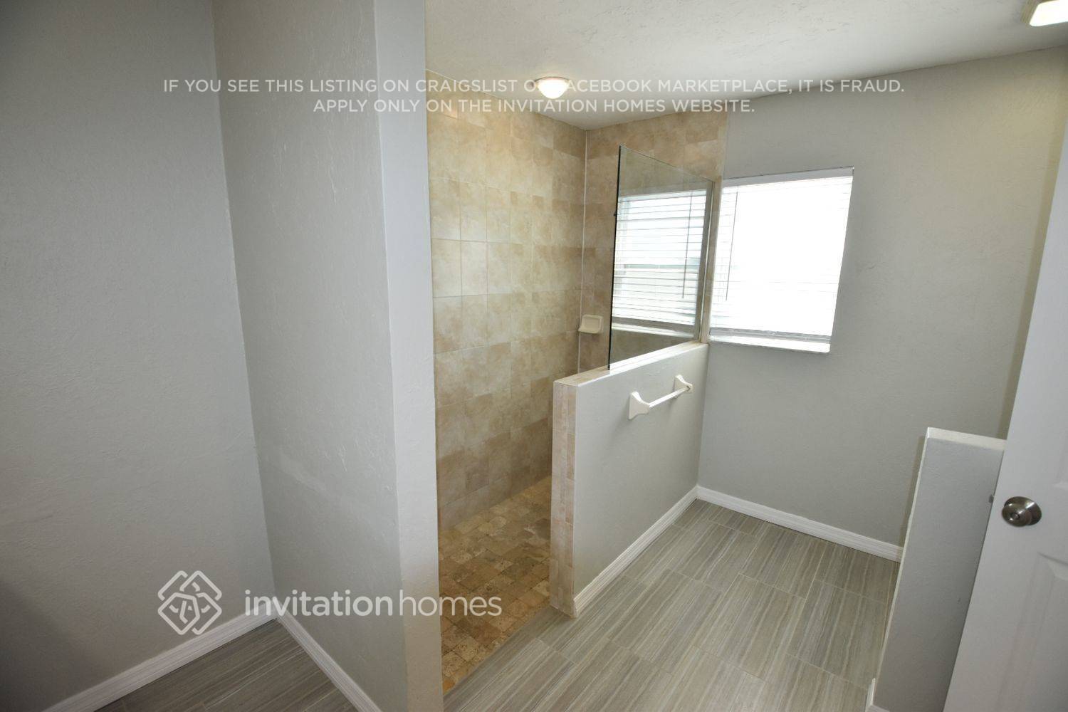 Building Photo - 1187 Desmond St