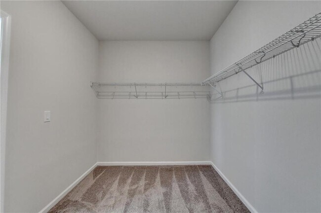 Building Photo - 1622 Dover Creek Ln