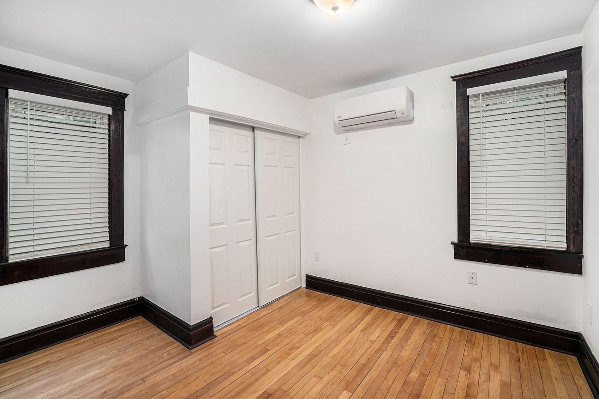 Building Photo - 1208 Olivia Ave