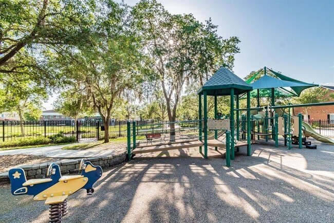 Building Photo - 11509 Fountainhead Dr