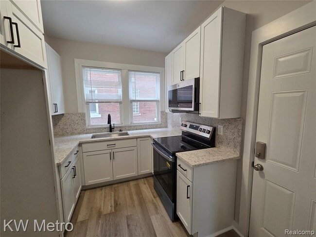 Building Photo - 224 Fielding St