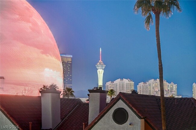 Building Photo - 260 E Flamingo Rd