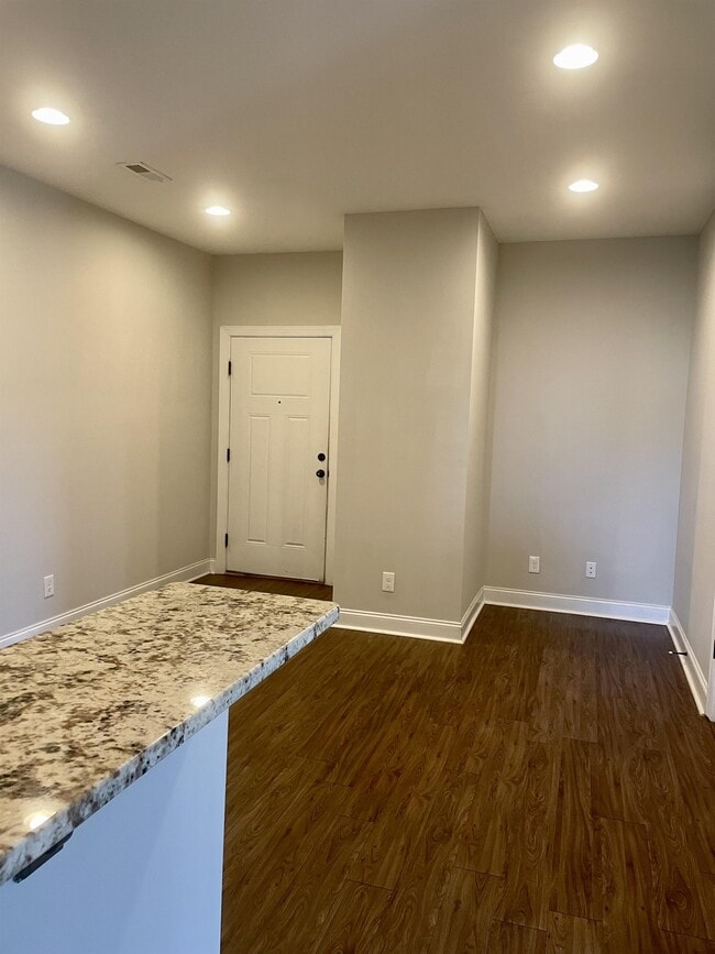 Building Photo - 120 Portico Street