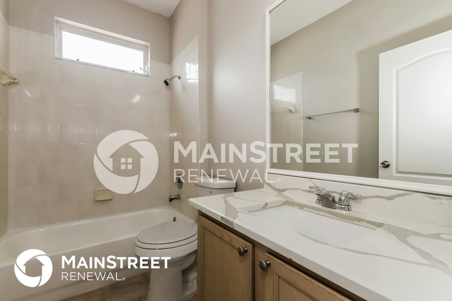 Building Photo - 918 Grand Canyon Dr