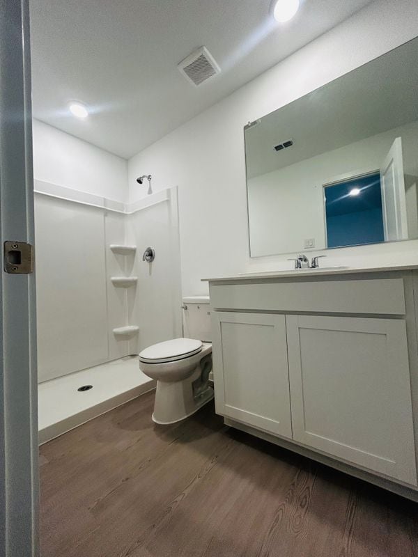 Building Photo - 6310 Sandpiper Ln