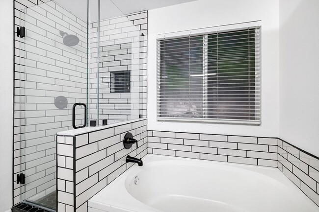 Building Photo - Stunning Remodeled Two-Story Home in Exclu...